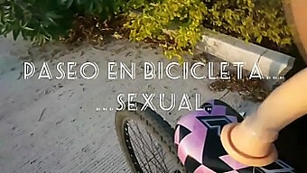 Esposa Peituda Fode Com Dildo Na Bicicleta