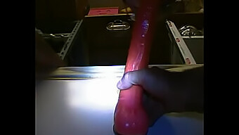 Amateur Dildoing With Deeptroath Toy